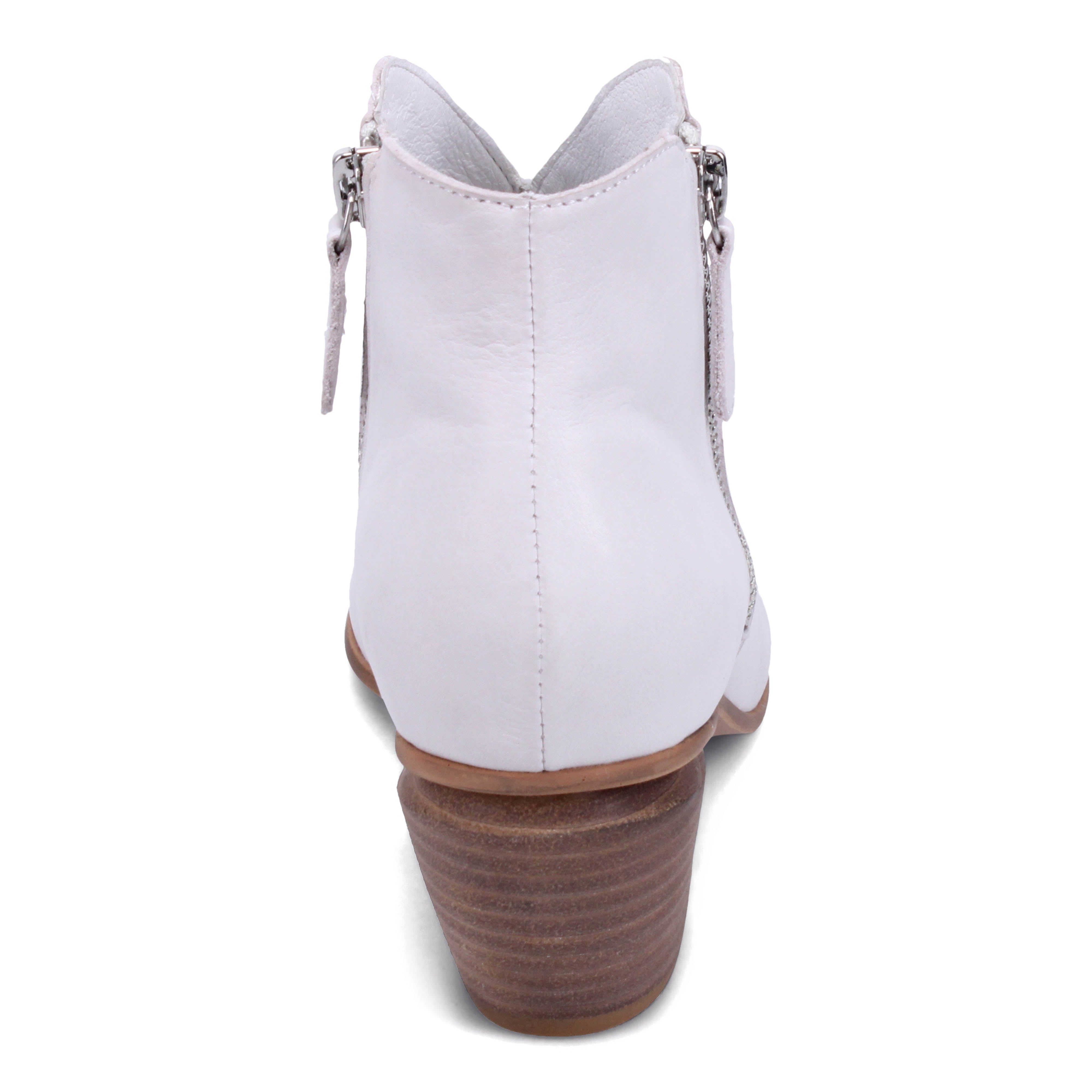 WINTER WHITE LEATHER | Rear