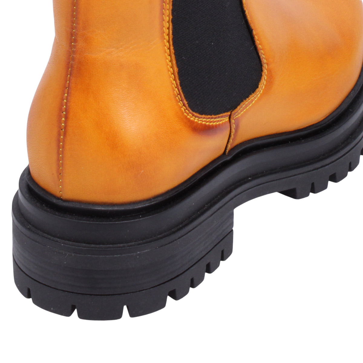 OCHRE ANTIQUE BURNISH | Detail