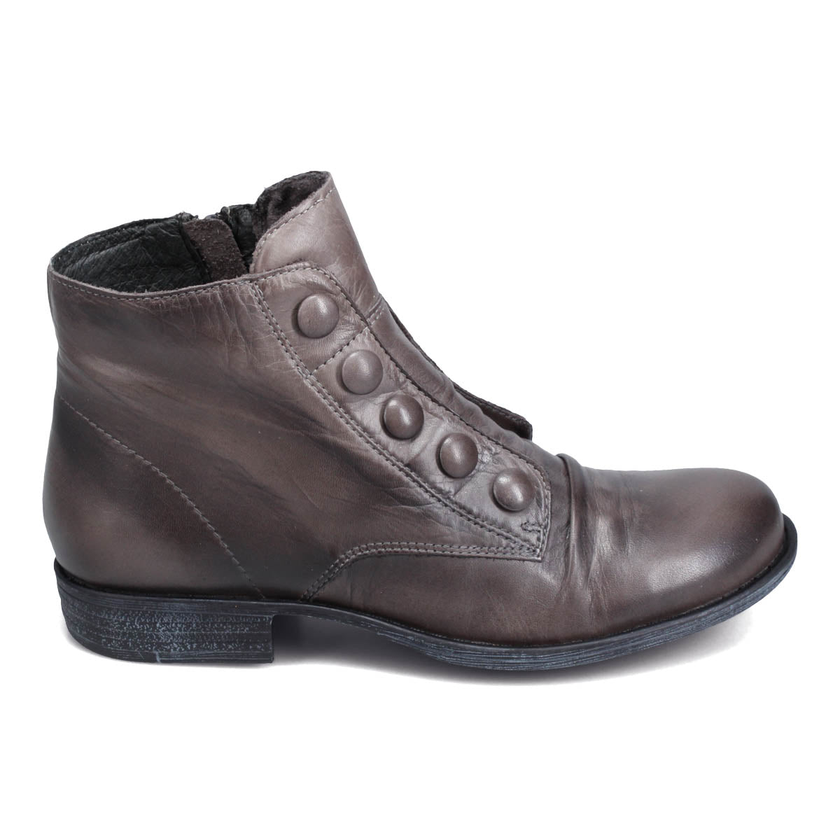 GRAPHITE ANTIQUE | Right