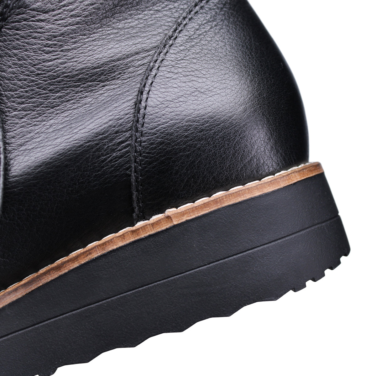 BLACK LEATHER | Detail