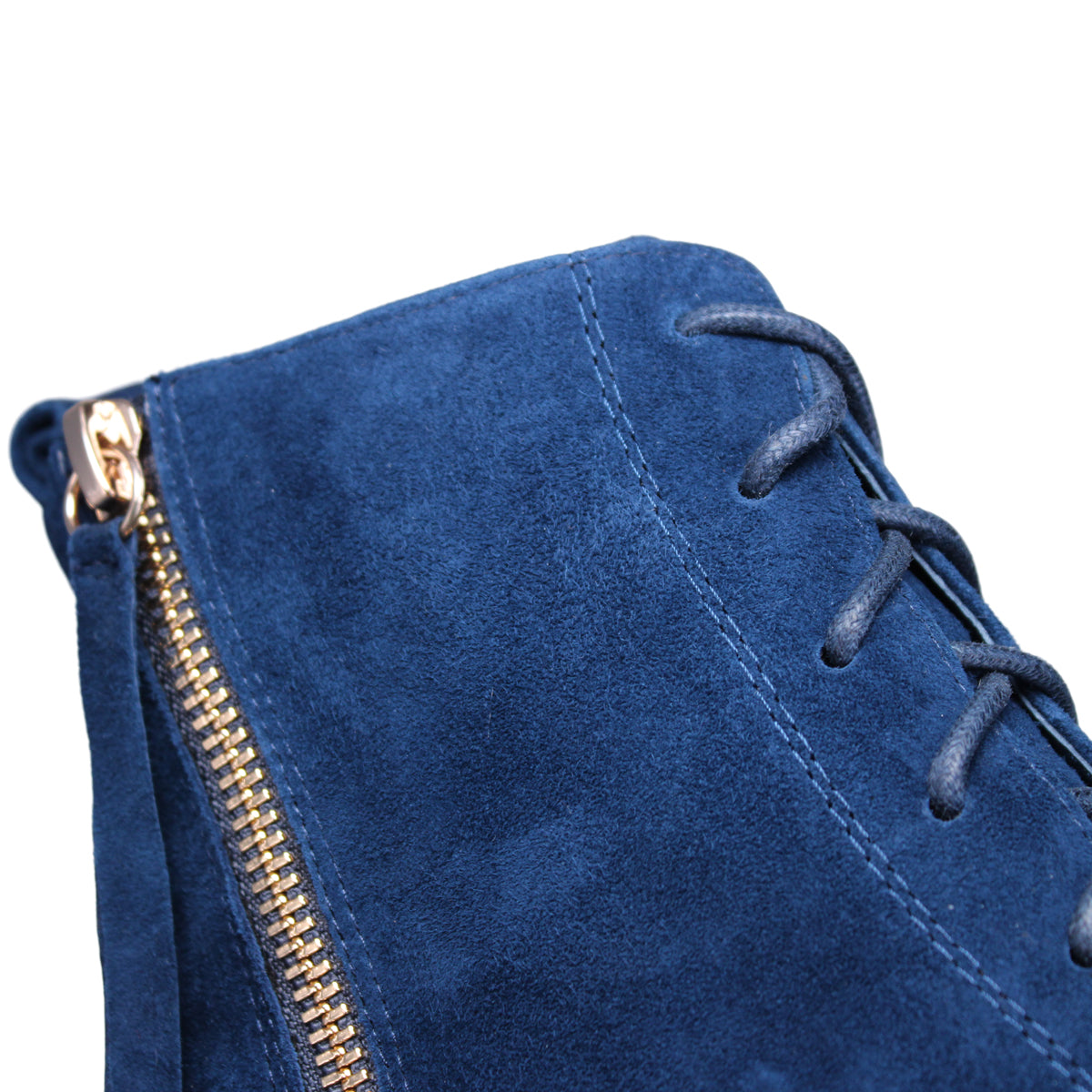 BLUE SUEDE | Detail